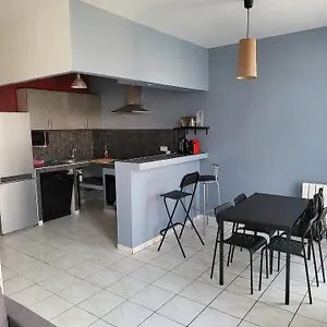 Le T3 à 600mètre Du Vieux Port Proche De La Gare Appartement Marseille